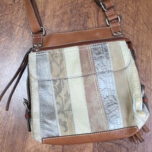 Fossil purse